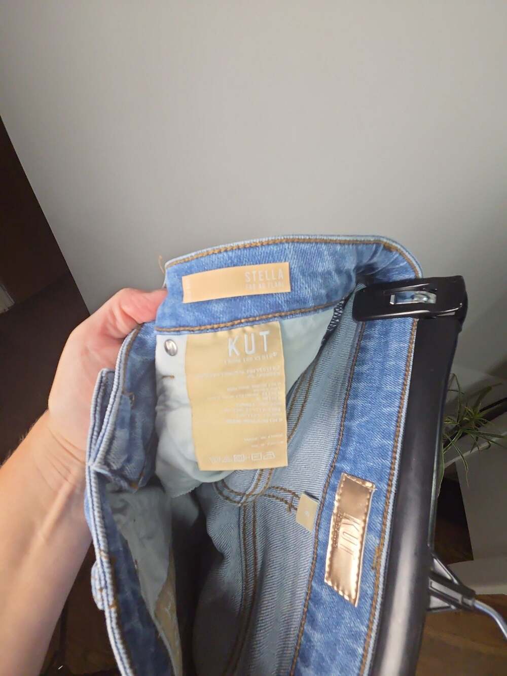 KUT from the Kloth Stella Fab Ab Flare Jeans size 6 - Picture 5 of 5
